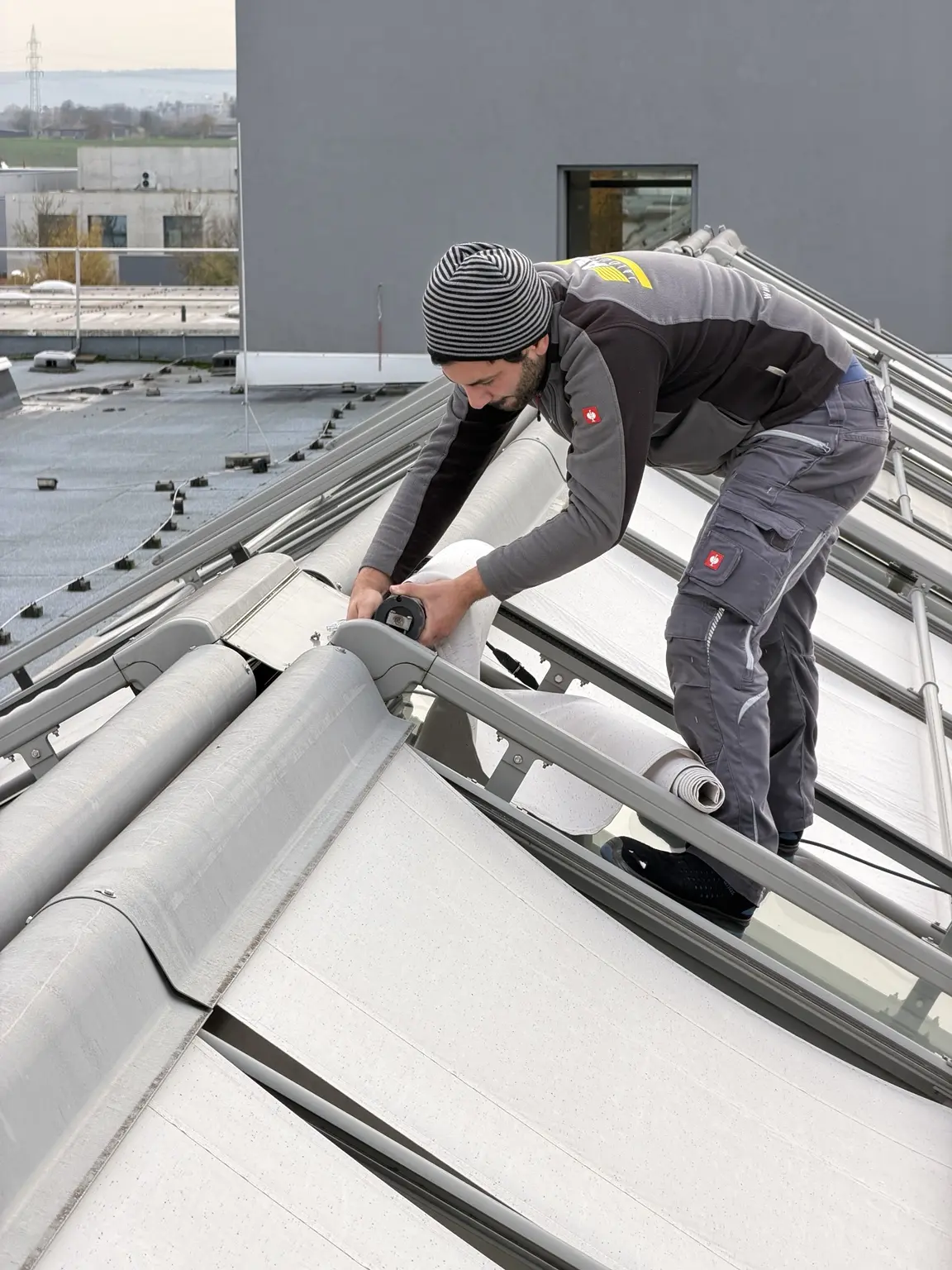 Sonnenschutz-Wartung und Reparatur durch AY-Jalousien